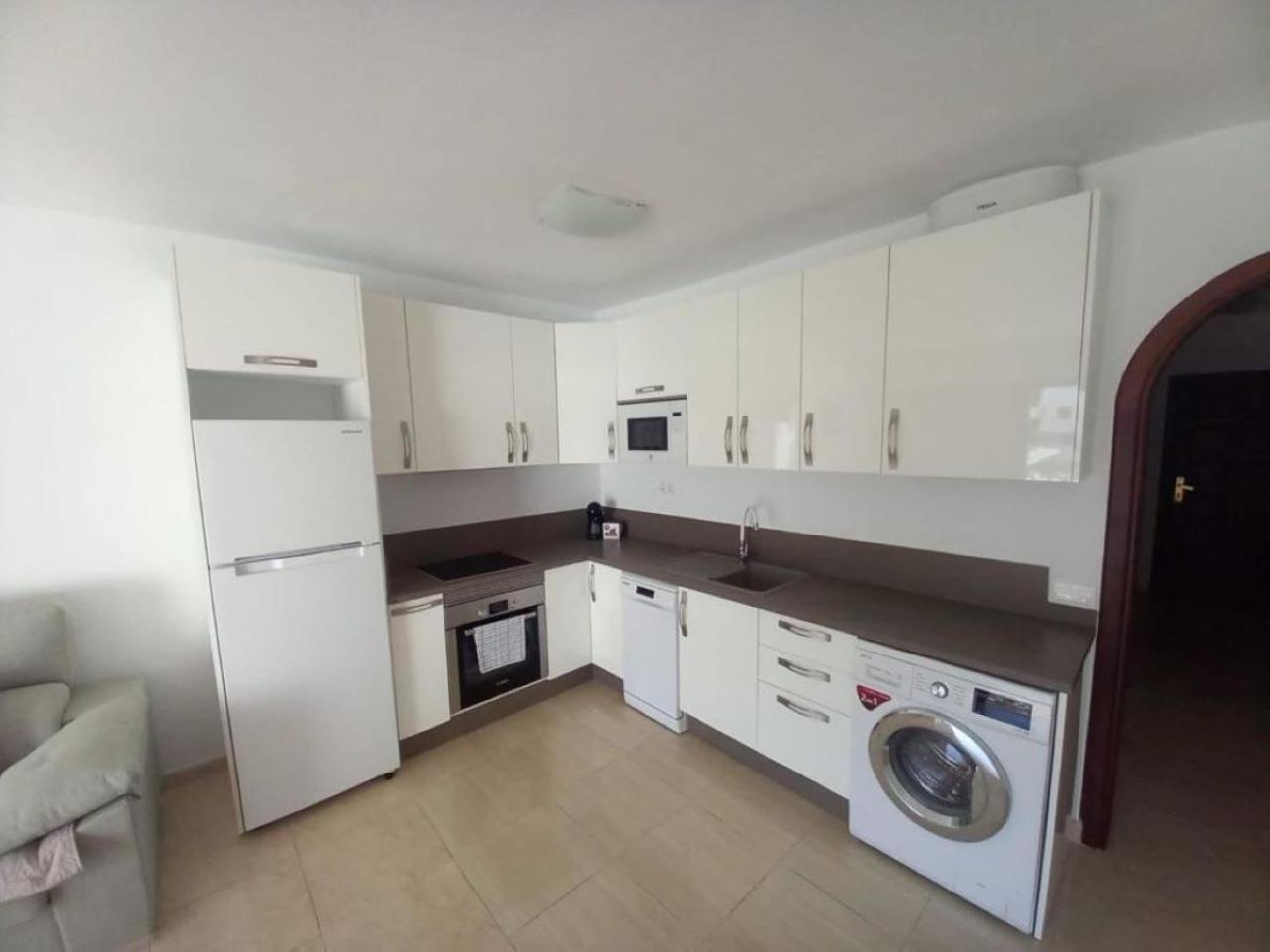 Victoria Court 2 - Lovely Apartment 65 Los Cristianos  Extérieur photo
